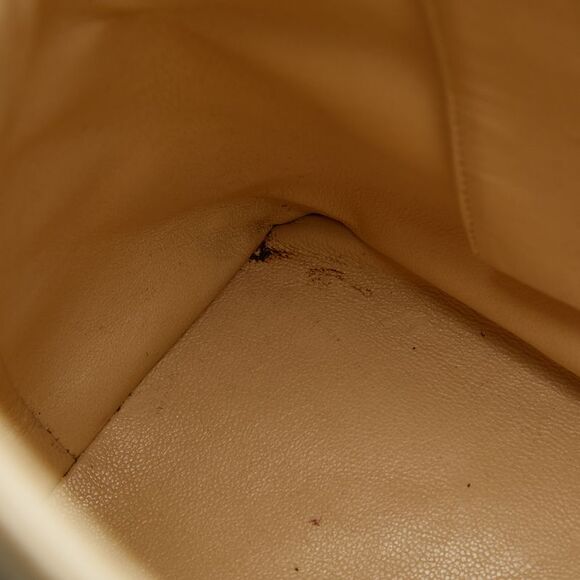 Pre Loved Chanel Caviar Medallion Tote - Picture 6 of 15